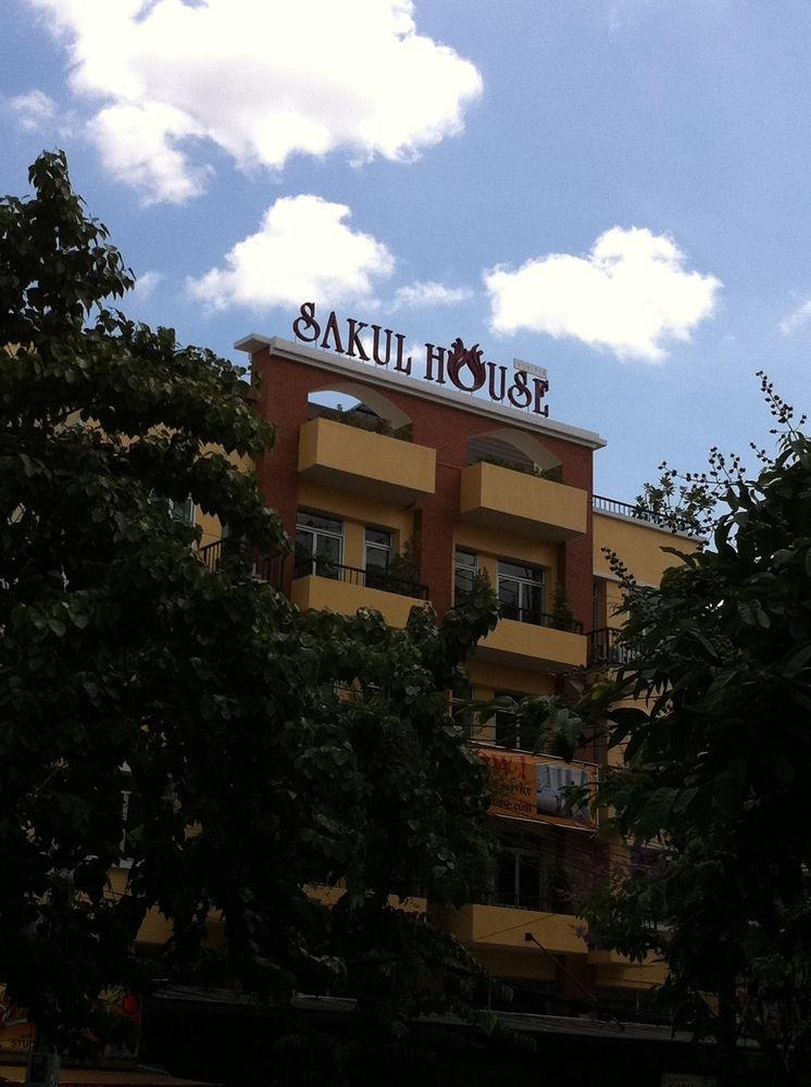 A Pousada Sakul House Banguecoque Exterior foto
